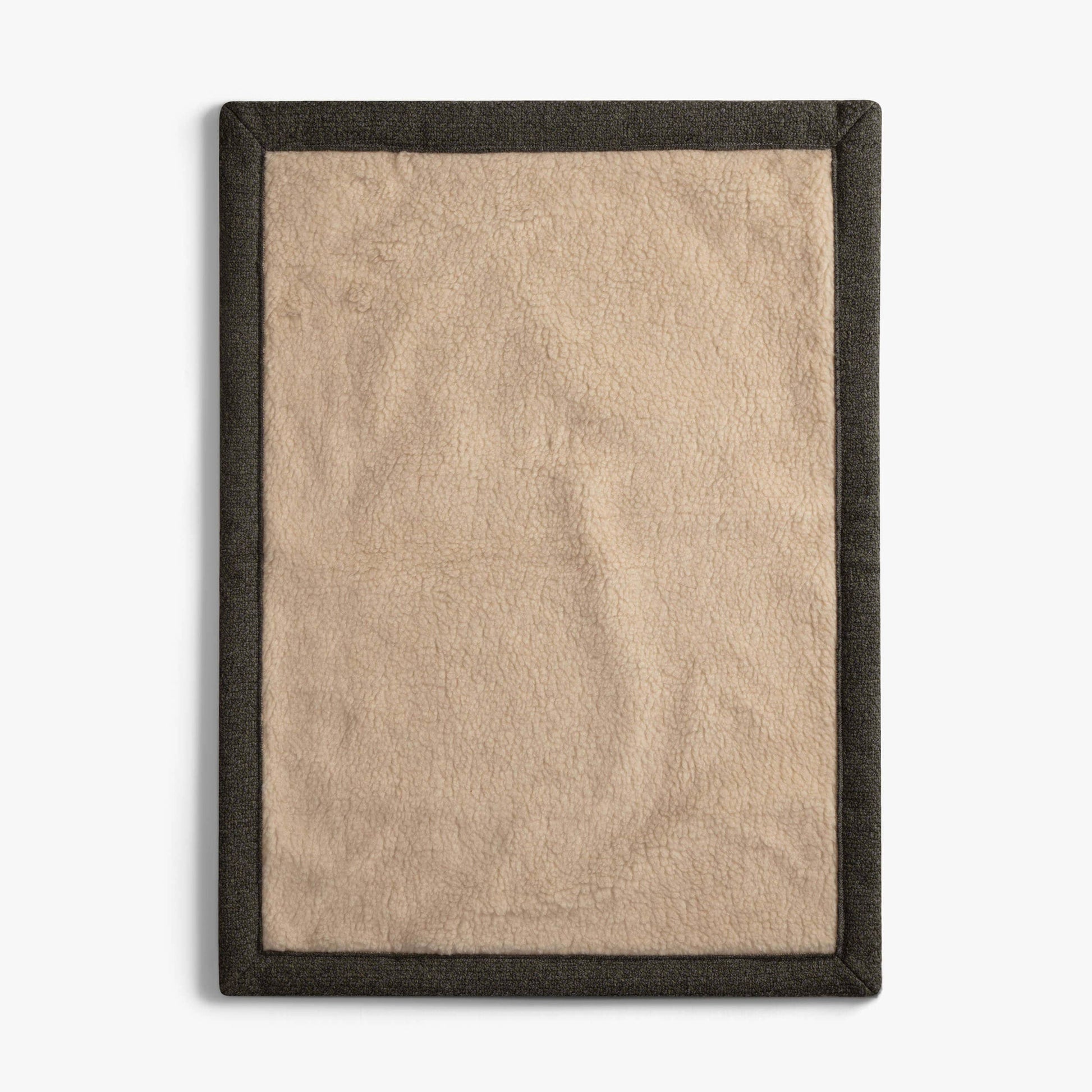 Koiran makuualusta matkalle, tummanvihreä