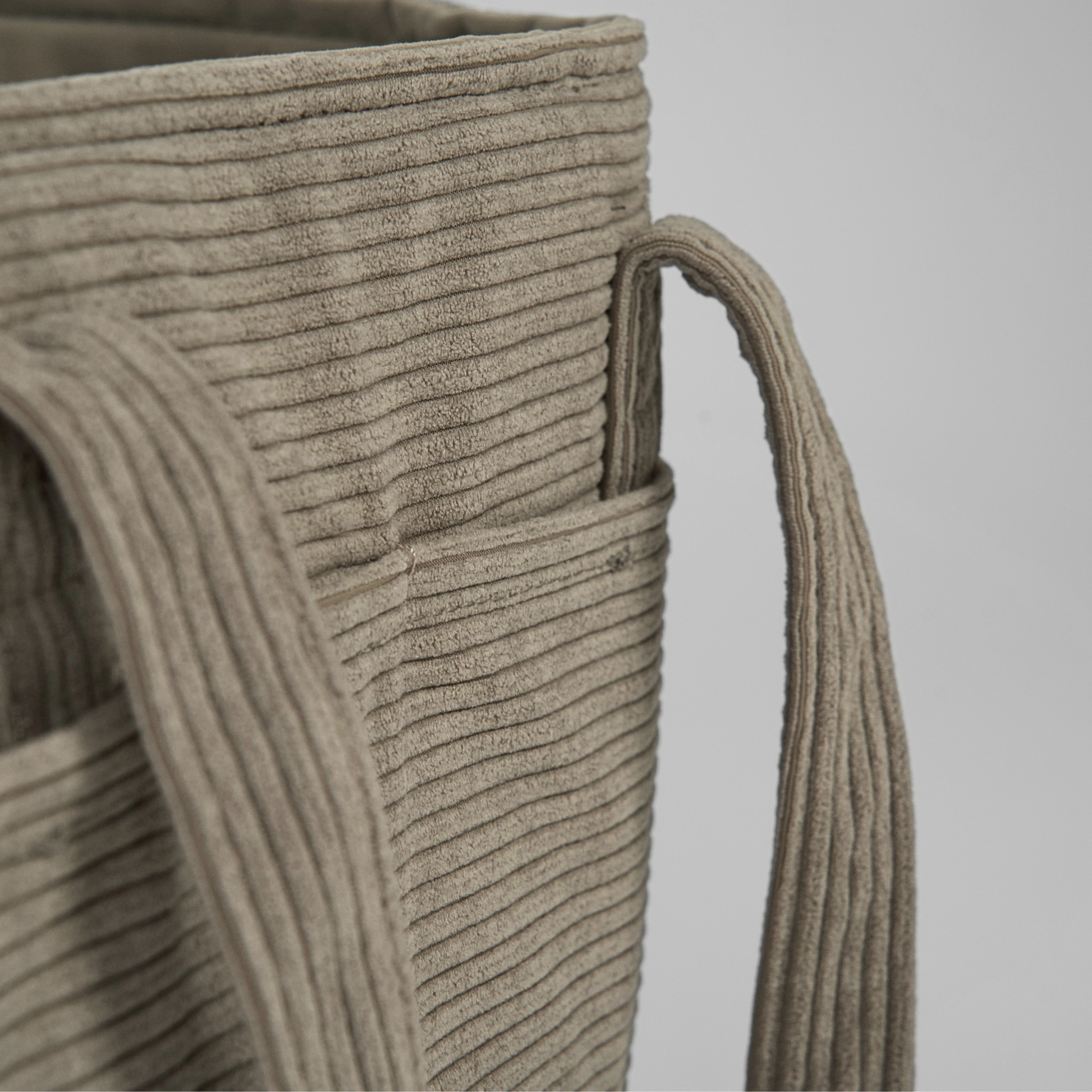 Vilda Carrier Bag | Taupe Corduroy by Staey