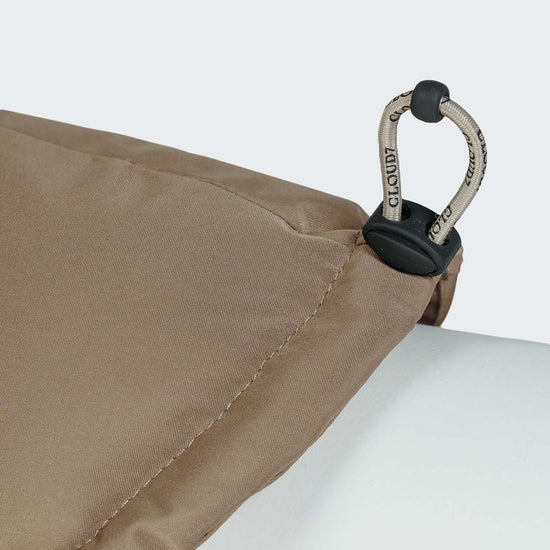 CLOUD7 Alaska-mäyräkoirantakki, hiekka