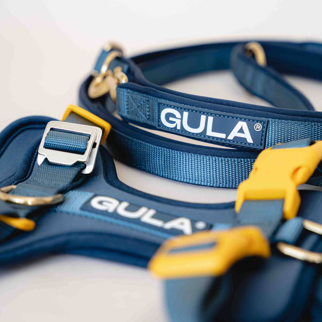 GULA siniset ulkoilutarvikkeet
