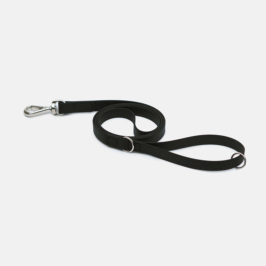 KOIRALIKKA Biothane - hihna, musta